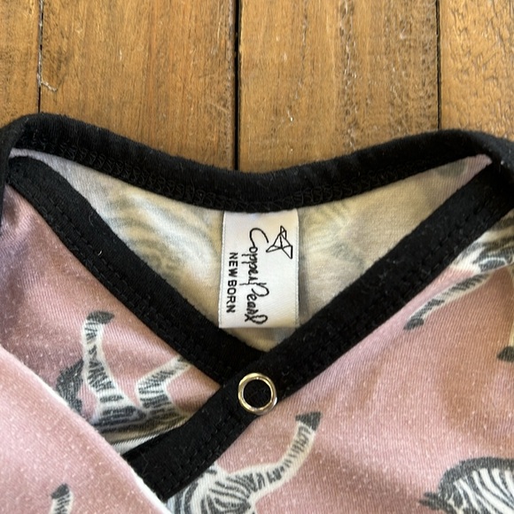 Copper pearl pink zebra knotted gown - Picture 5 of 7